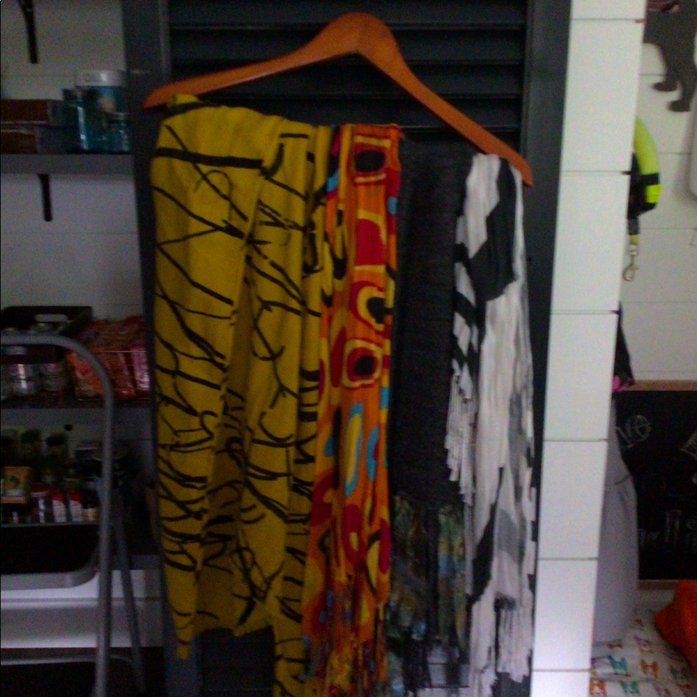 Scarves - Picture 2 of 2